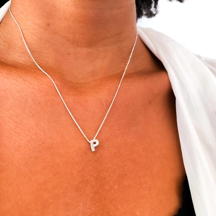 Colar Corrente Veneziana Letra P