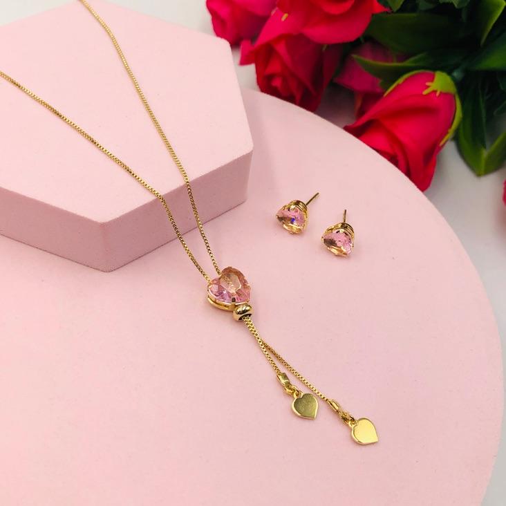 Conjunto Cravatinha Coração Rosa